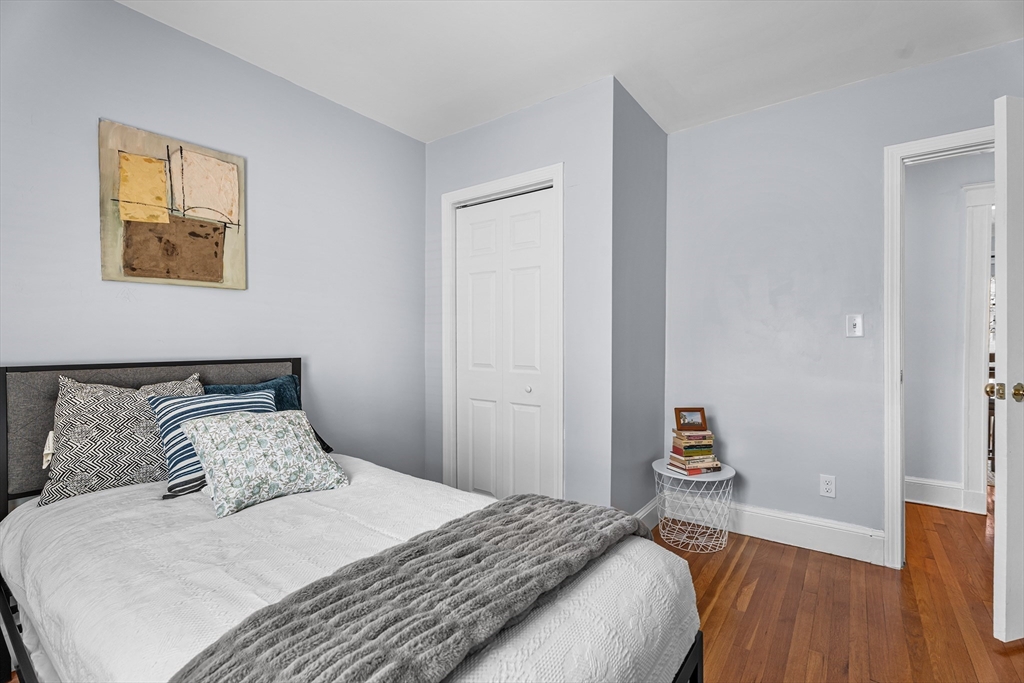 105 Ripley Street, Unit 105 Newton, MA 02459 - Photo 17 of 26 Gallery Image 17