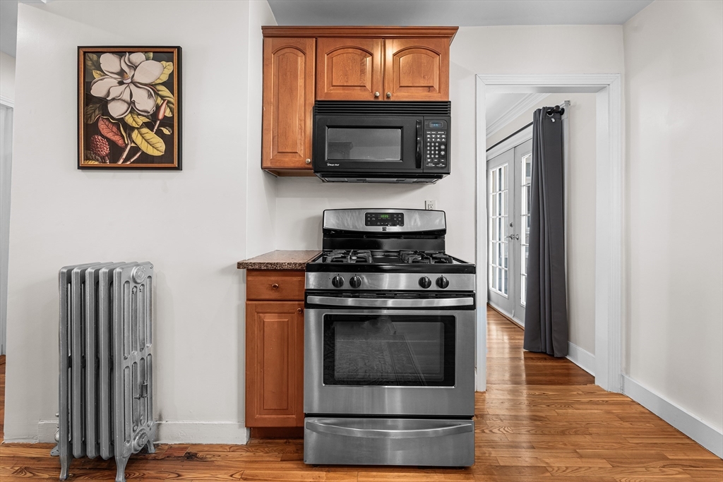 105 Ripley Street, Unit 105 Newton, MA 02459 - Photo 9 of 26 Gallery Image 9