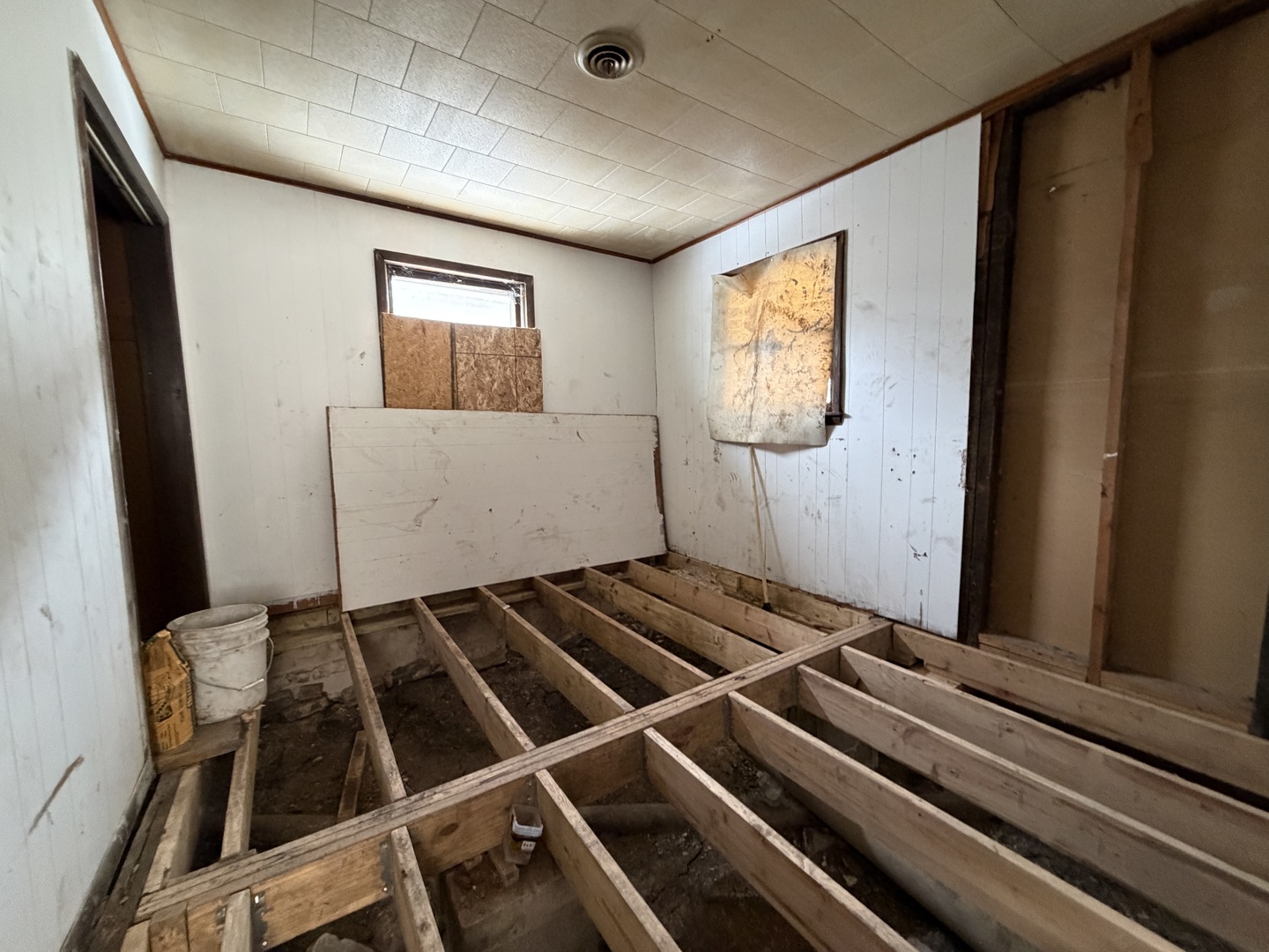 510 North 3rd Street Hoopeston, IL 60942 - Photo 8 of 20 a view of stove