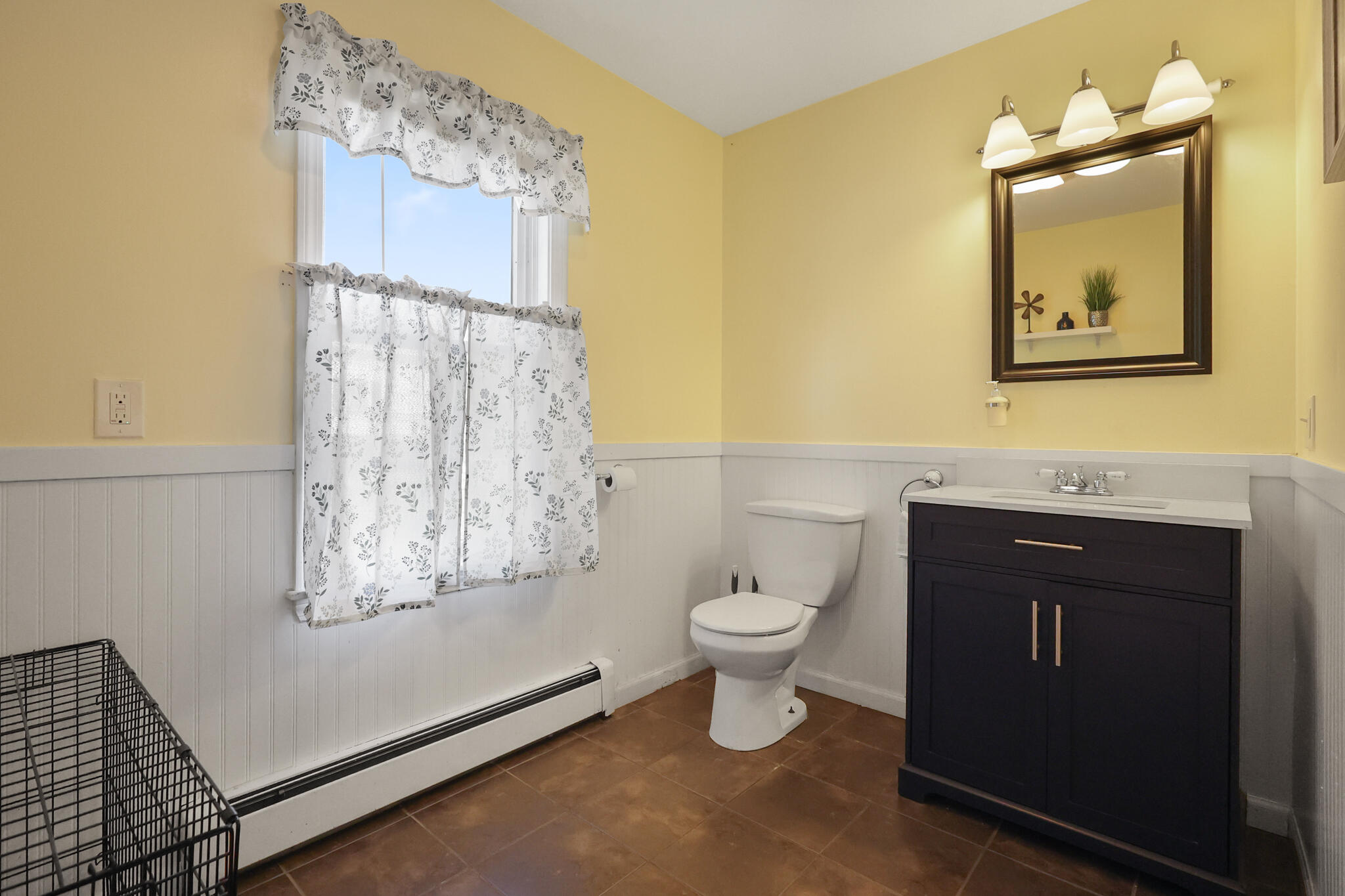 4 Church Street Winterport, ME 04496 - Photo 20 of 55 2M6A3485