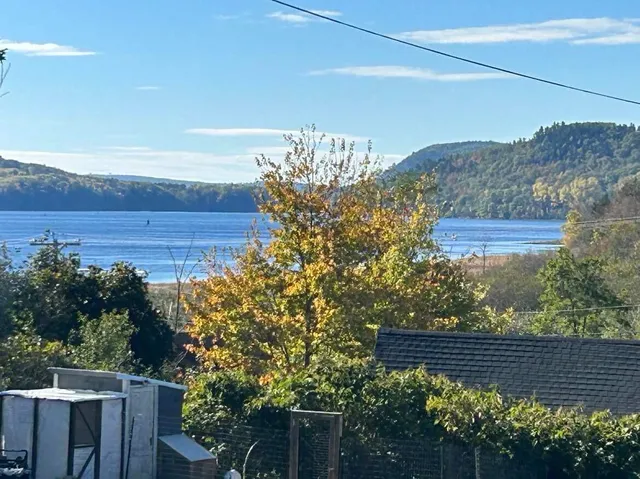 $384,500 | 4 Church Street, Winterport, ME 04496