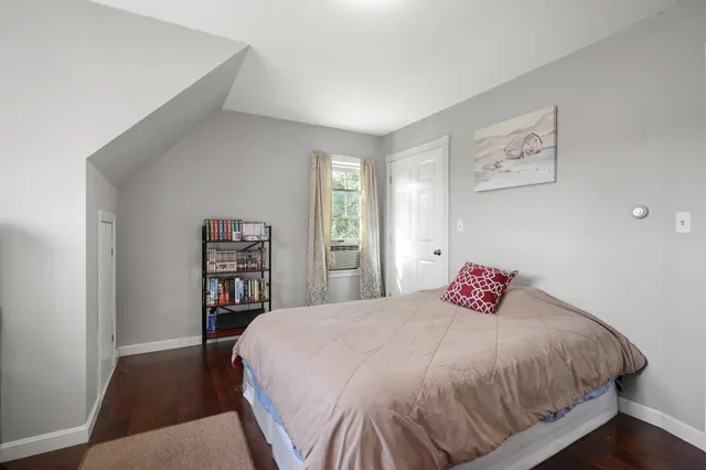 $384,500 | 4 Church Street, Winterport, ME 04496