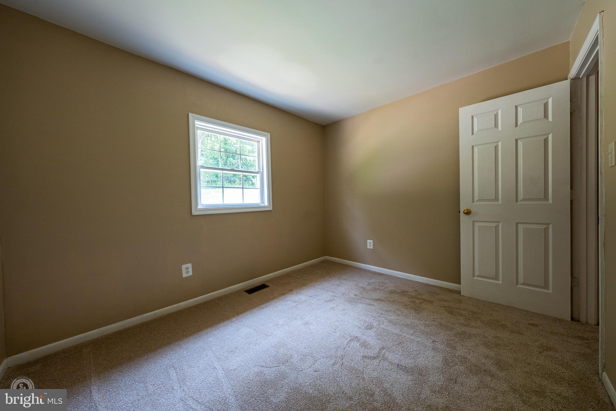 518 North Gorsuch Road Westminster, MD 21157 - Photo 15 of 36 Gallery Image 15