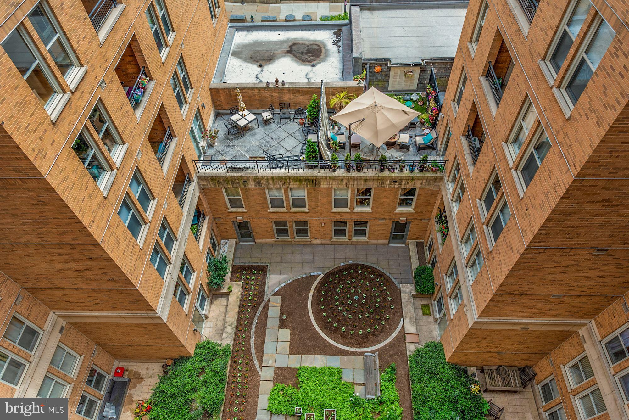 915 E Street Northwest, Unit 1005 Washington, DC 20004 - Photo 22 of 27 View