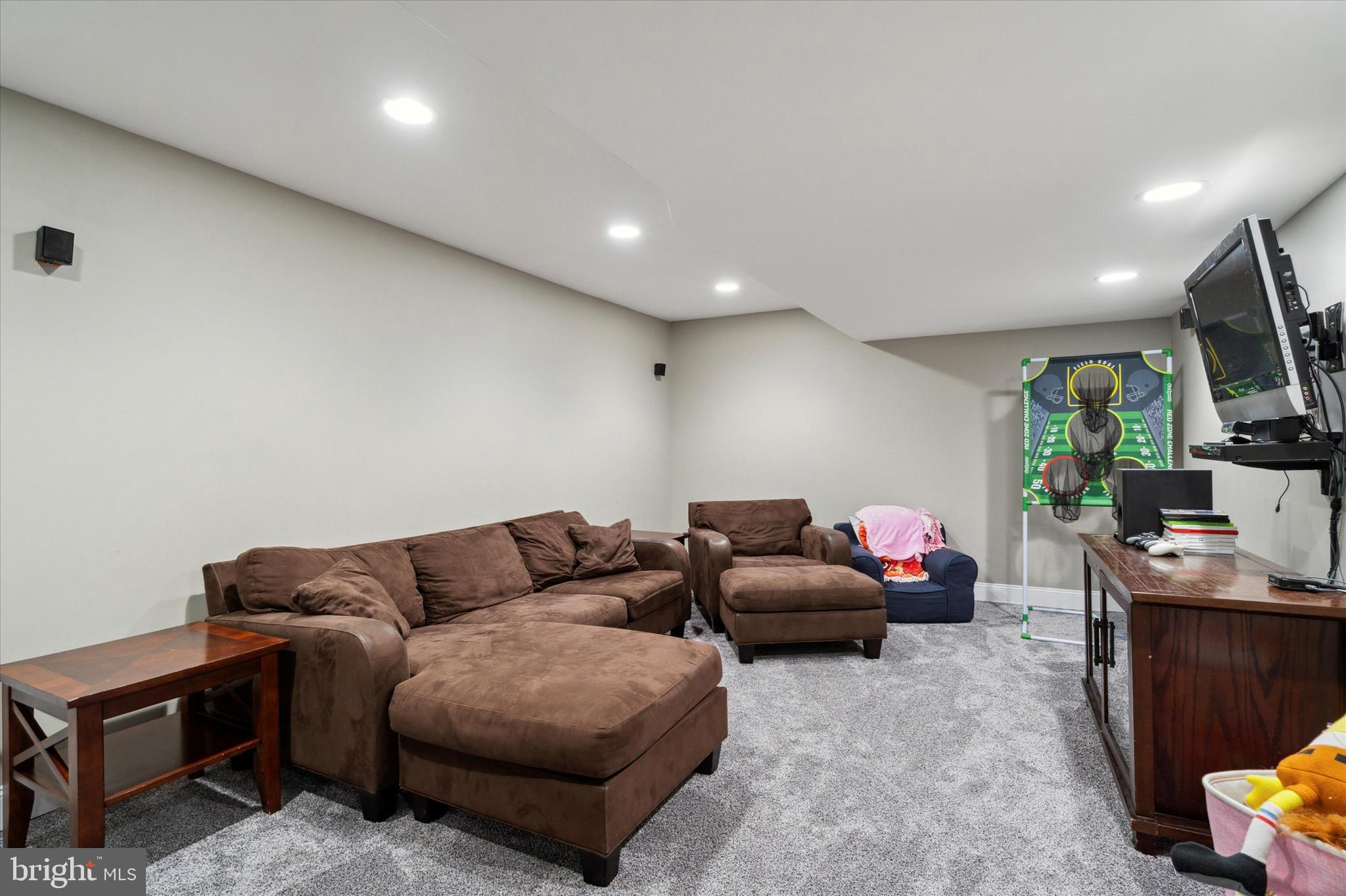 82 Brinker Drive Doylestown, PA 18901 - Photo 30 of 35