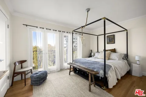 $2,000,000 | 3411 Tareco Drive, Los Angeles, CA 90068