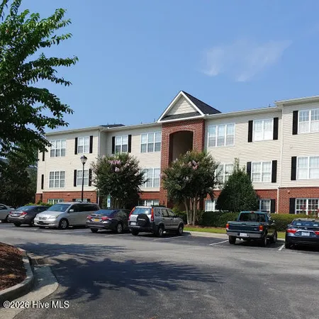 $1,725 | 1521 Cadfel Court, Unit 102, Wilmington, NC 28412