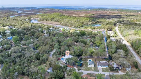 $715,000 | 6093 Avenue Of The Palms, Weeki Wachee, FL 34607