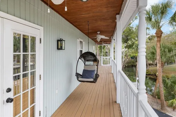 $715,000 | 6093 Avenue Of The Palms, Weeki Wachee, FL 34607