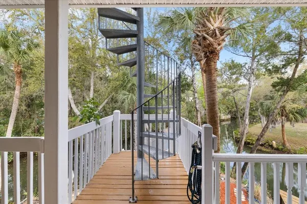 $715,000 | 6093 Avenue Of The Palms, Weeki Wachee, FL 34607