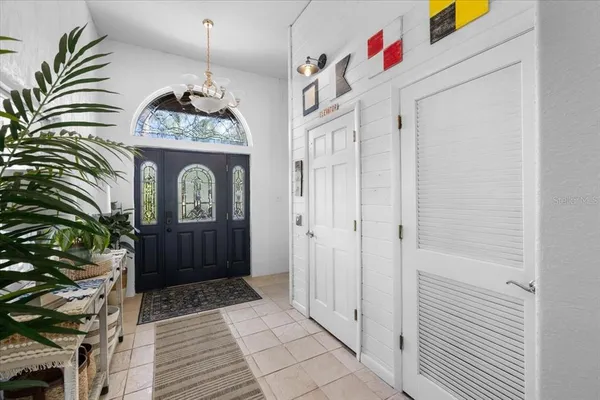 $715,000 | 6093 Avenue Of The Palms, Weeki Wachee, FL 34607