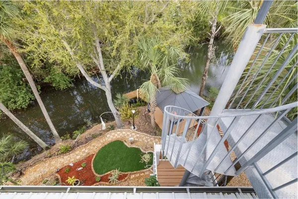$715,000 | 6093 Avenue Of The Palms, Weeki Wachee, FL 34607