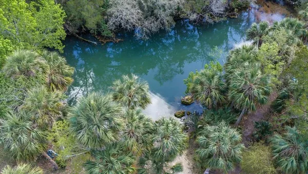 $715,000 | 6093 Avenue Of The Palms, Weeki Wachee, FL 34607