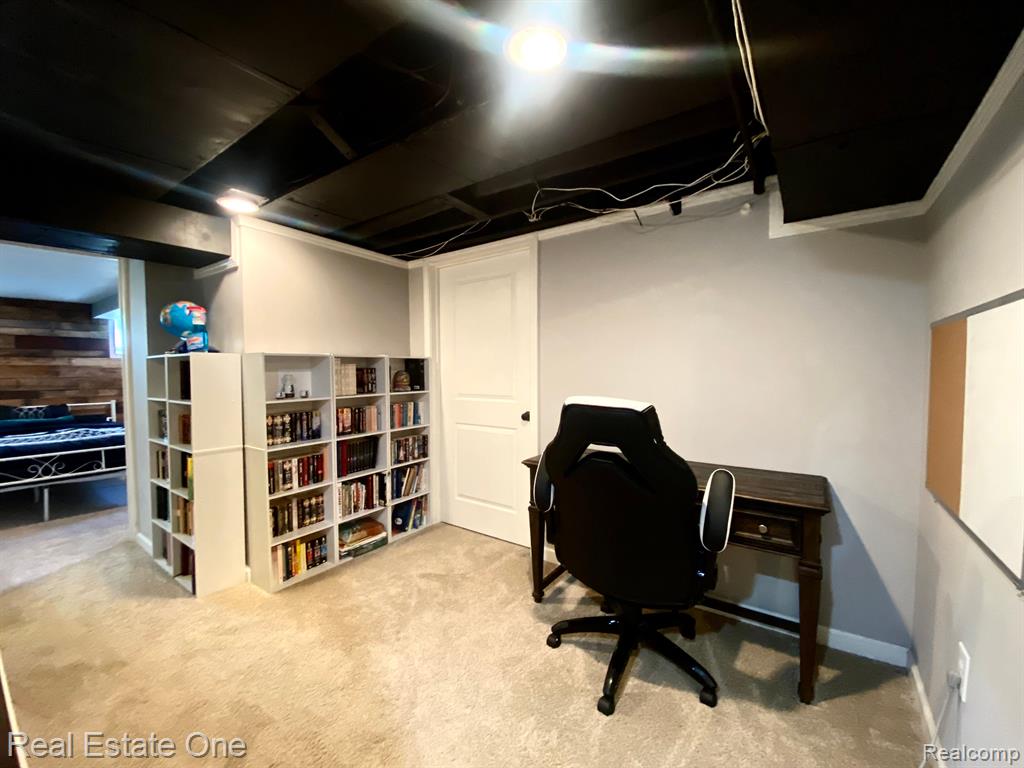 909 1st Street Rochester, MI 48307 - Photo 49 of 64