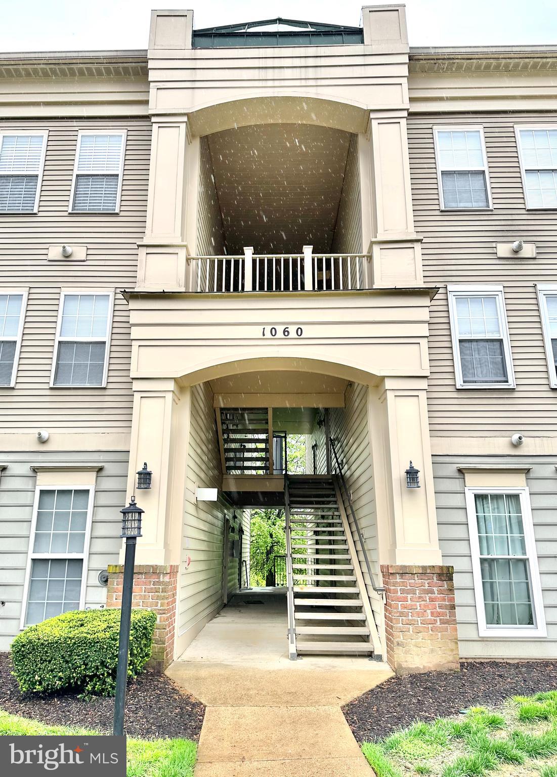 1060 Gardenview Loop, Unit 102 Woodbridge, VA 22191 - Photo 2 of 36