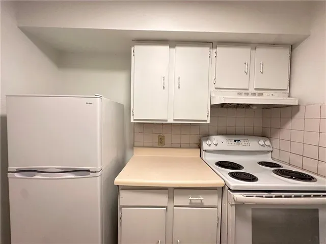 $900 | Undisclosed Address, Metairie, LA 70005