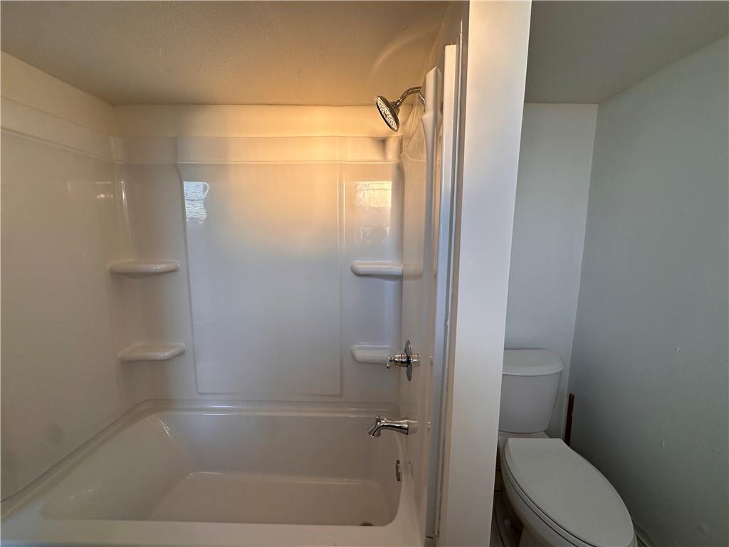 115 West Esplanade Avenue, Unit 11 Metairie, LA 70005 - Photo 15 of 16