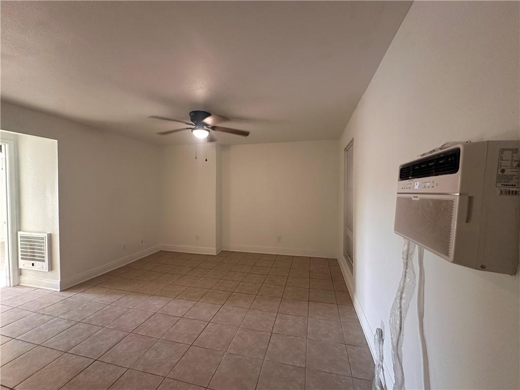 115 West Esplanade Avenue, Unit 11 Metairie, LA 70005 - Photo 4 of 16