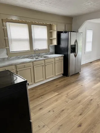 $1,700 | 711 East Eastland Street, Gallatin, TN 37066