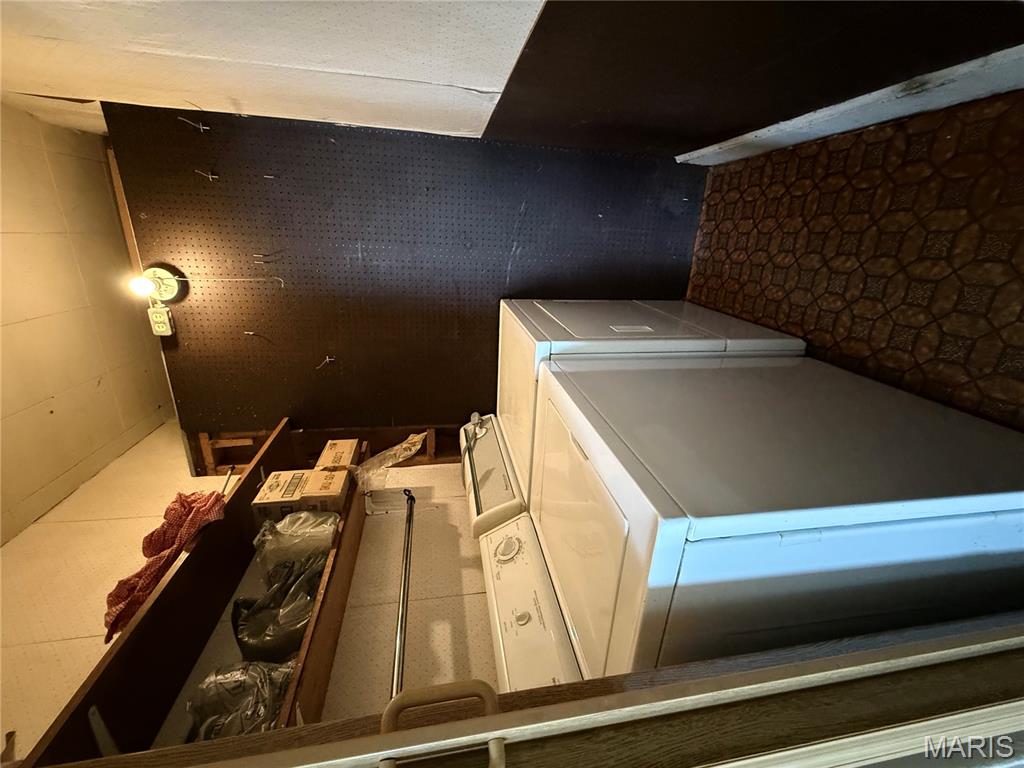 417 North Section Street Hannibal, MO 63401 - Photo 9 of 12