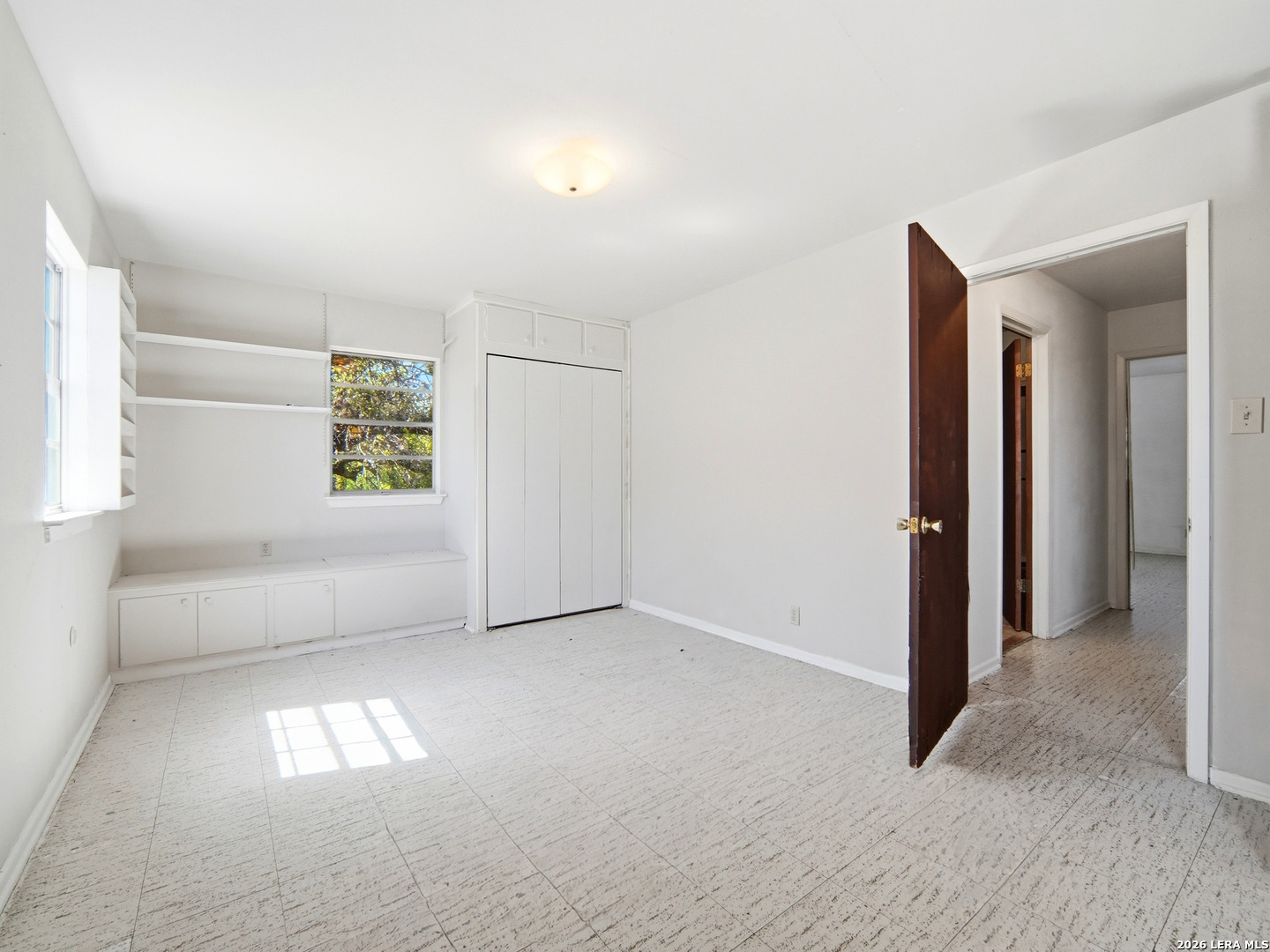 300 Ave M Hondo, TX 78861 - Photo 23 of 37 a view of empty room with windows