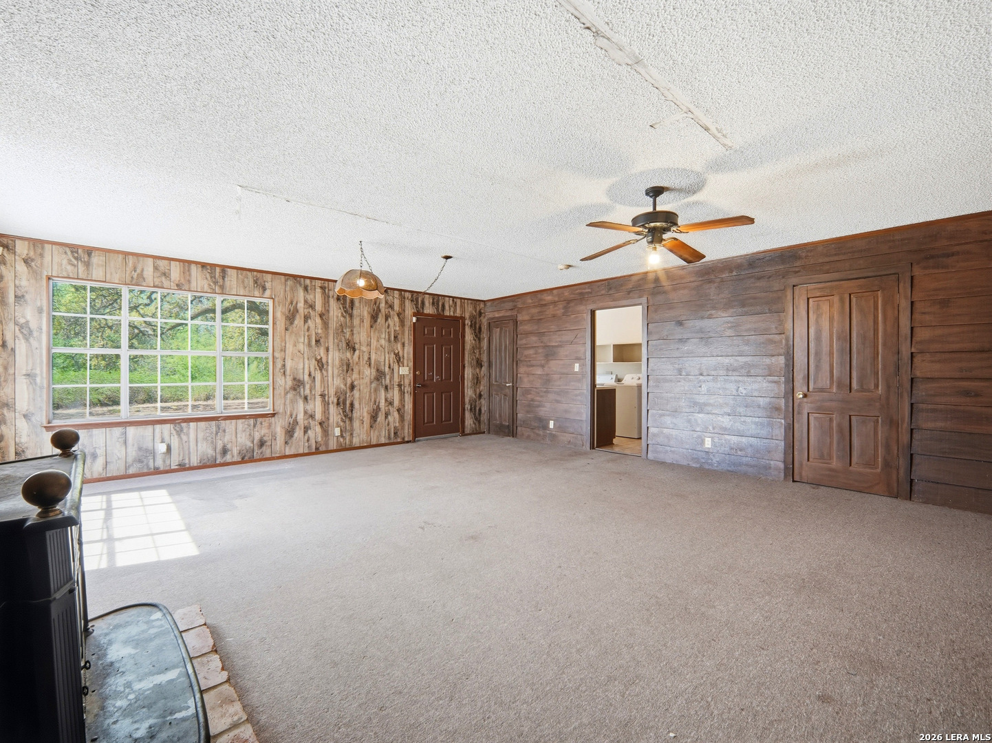 300 Ave M Hondo, TX 78861 - Photo 32 of 37 a view of a livingroom with furniture and a ceiling fan