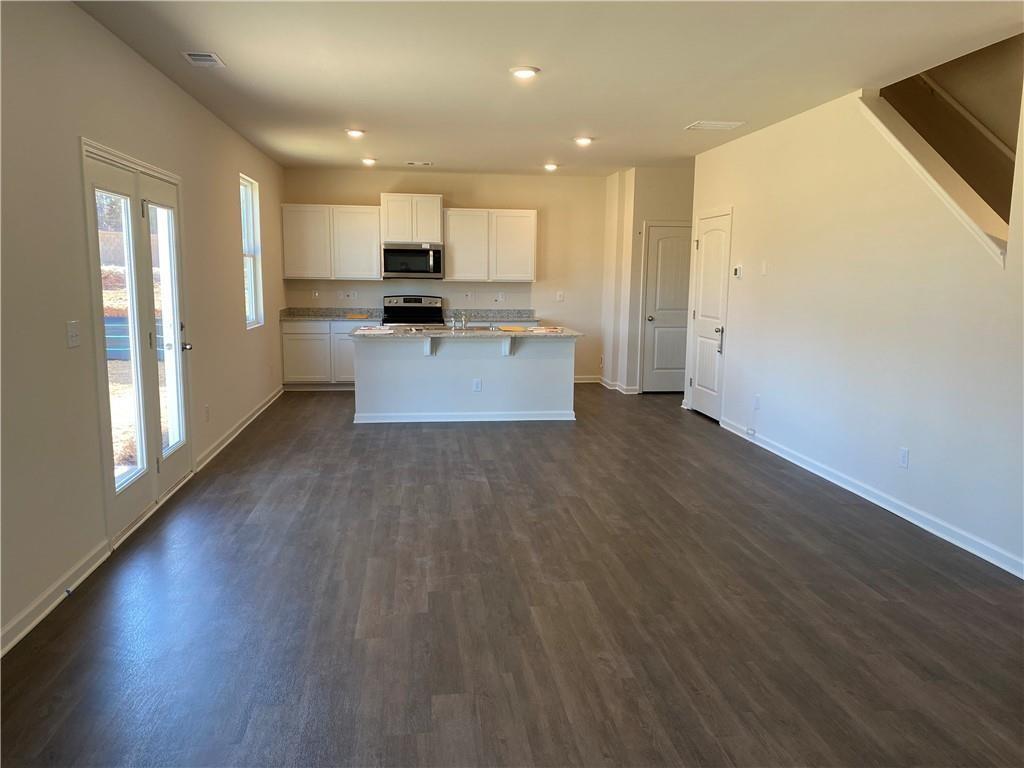 38 Walnut Grove Way Pendergrass, GA 30567 - Photo 2 of 13