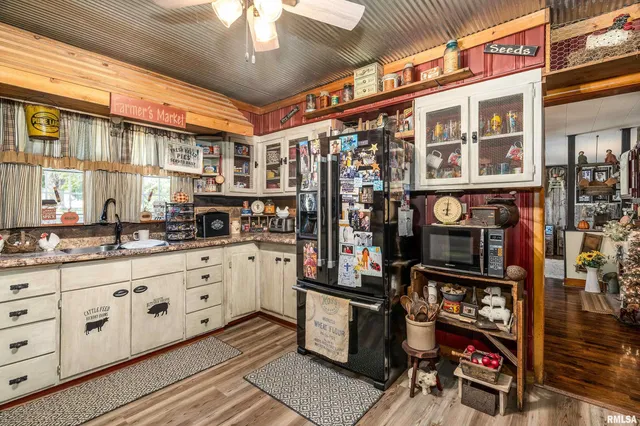 $120,000 | 2815 Jones Street, Eldorado, IL 62930