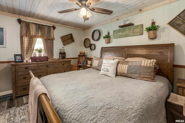 $120,000 | 2815 Jones Street, Eldorado, IL 62930