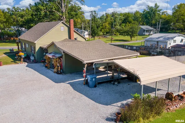 $120,000 | 2815 Jones Street, Eldorado, IL 62930