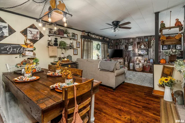 $120,000 | 2815 Jones Street, Eldorado, IL 62930