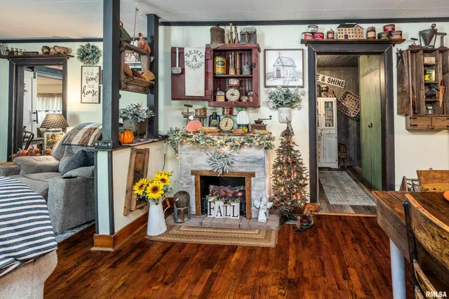 $120,000 | 2815 Jones Street, Eldorado, IL 62930