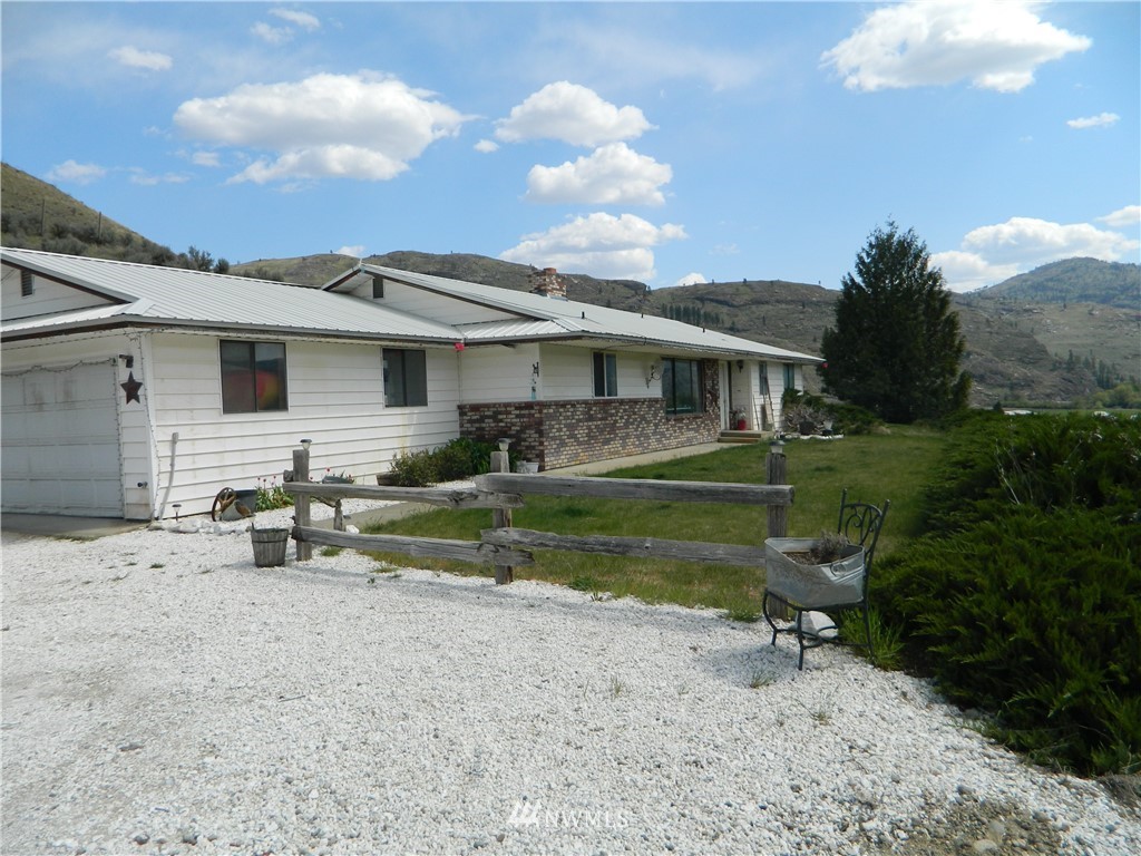8 Bridgeview Road Tonasket, WA 98855 - Photo 1 of 25 Gallery Image 1
