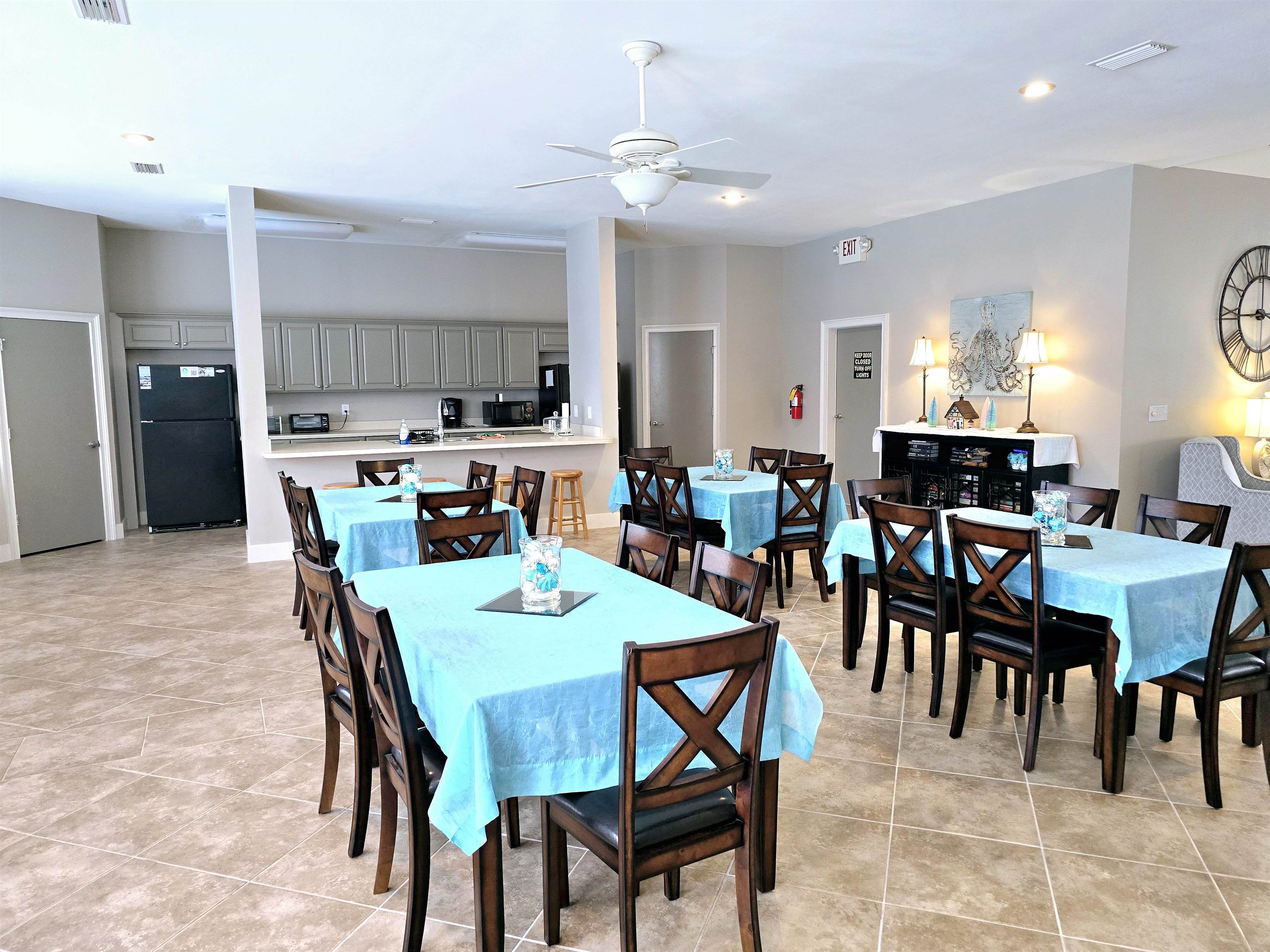 4650 Griffith Marina Road, Unit 6 Orange Beach, AL 36561 - Photo 24 of 27 Dining Area