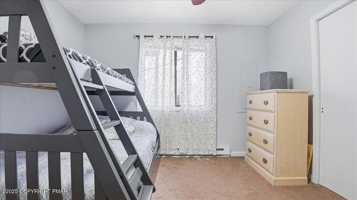 109 Saunders Drive Bushkill, PA 18324 - Photo 26 of 106 a view of an entryway with staircase