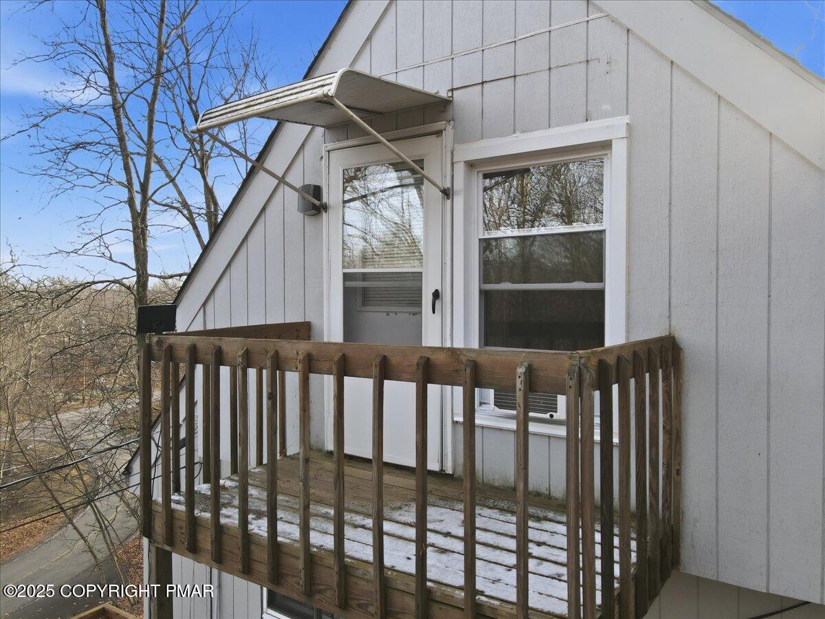 109 Saunders Drive Bushkill, PA 18324 - Photo 38 of 106 042-018_Photo Dec 01 2025, 2 33 29 PM