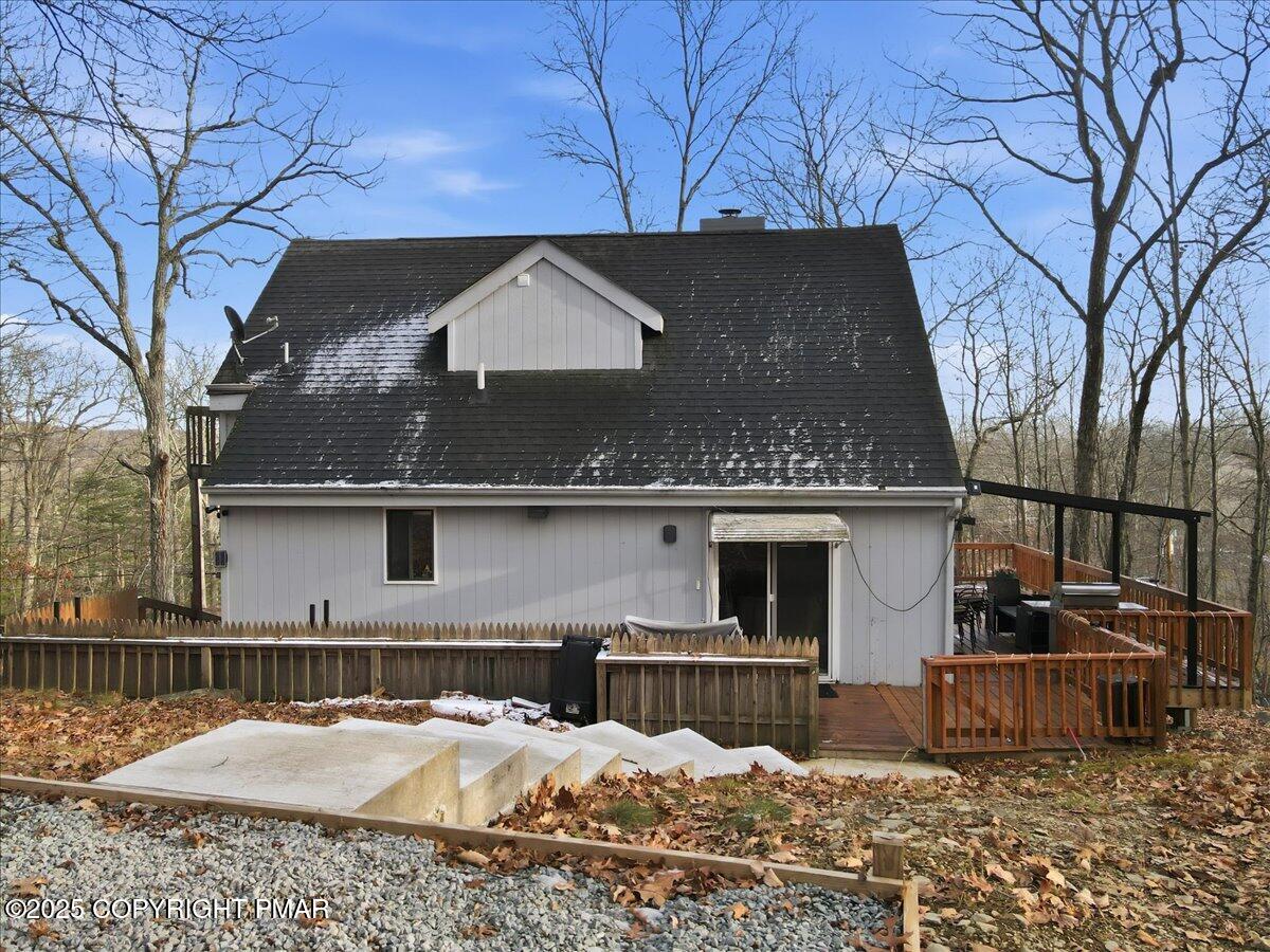 109 Saunders Drive Bushkill, PA 18324 - Photo 41 of 106 045-023_Photo Dec 01 2025, 2 36 20 PM