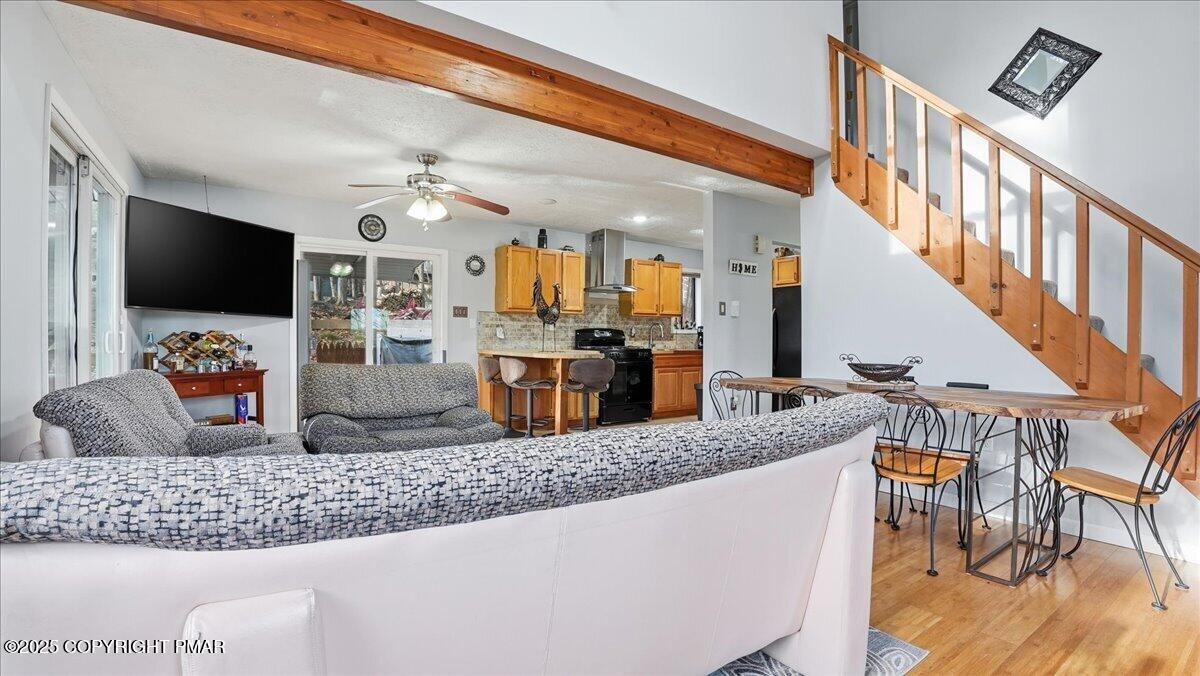 109 Saunders Drive Bushkill, PA 18324 - Photo 8 of 106 a view of living room and dining room
