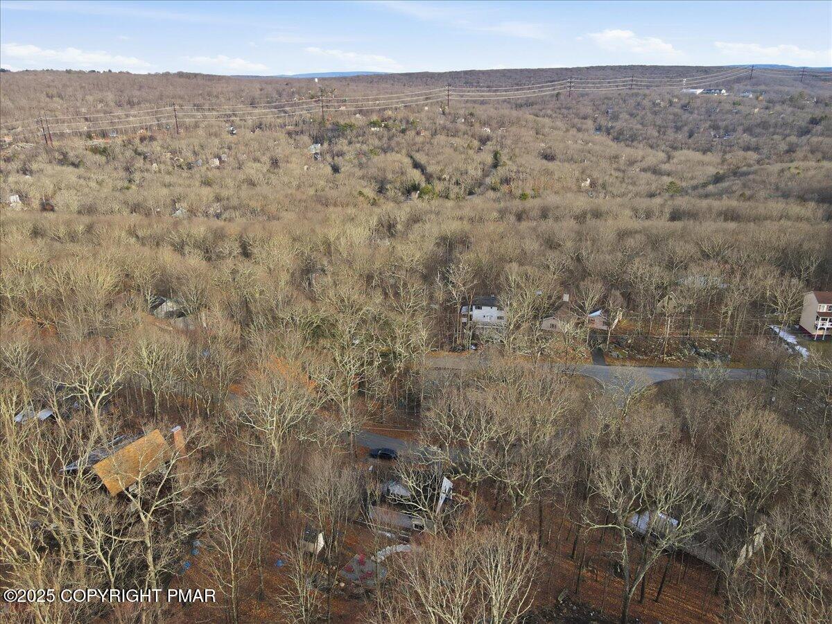109 Saunders Drive Bushkill, PA 18324 - Photo 99 of 106 106-041_Photo Dec 01 2025, 2 38 28 PM
