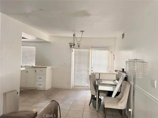 $585,000 | 6848 Holbrook Way, Riverside, CA 92504