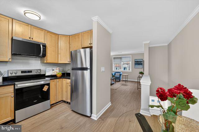 4626 28th Road South, Unit D Arlington, VA 22206 - Photo 6 of 32 Gallery Image 6