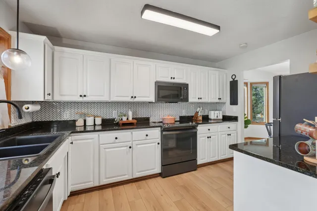 $265,000 | 1104 Balsam Court, Unit 20B, New Richmond, WI 54017