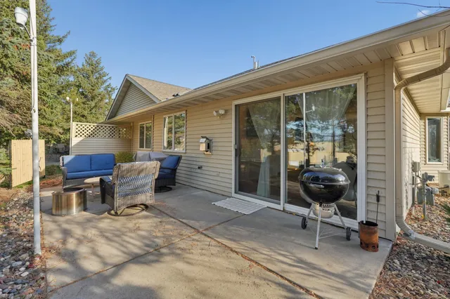 $274,900 | 1104 Balsam Court, Unit 20B, New Richmond, WI 54017