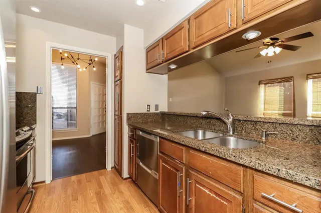 $2,400 | 6308 Winton Street, Dallas, TX 75214