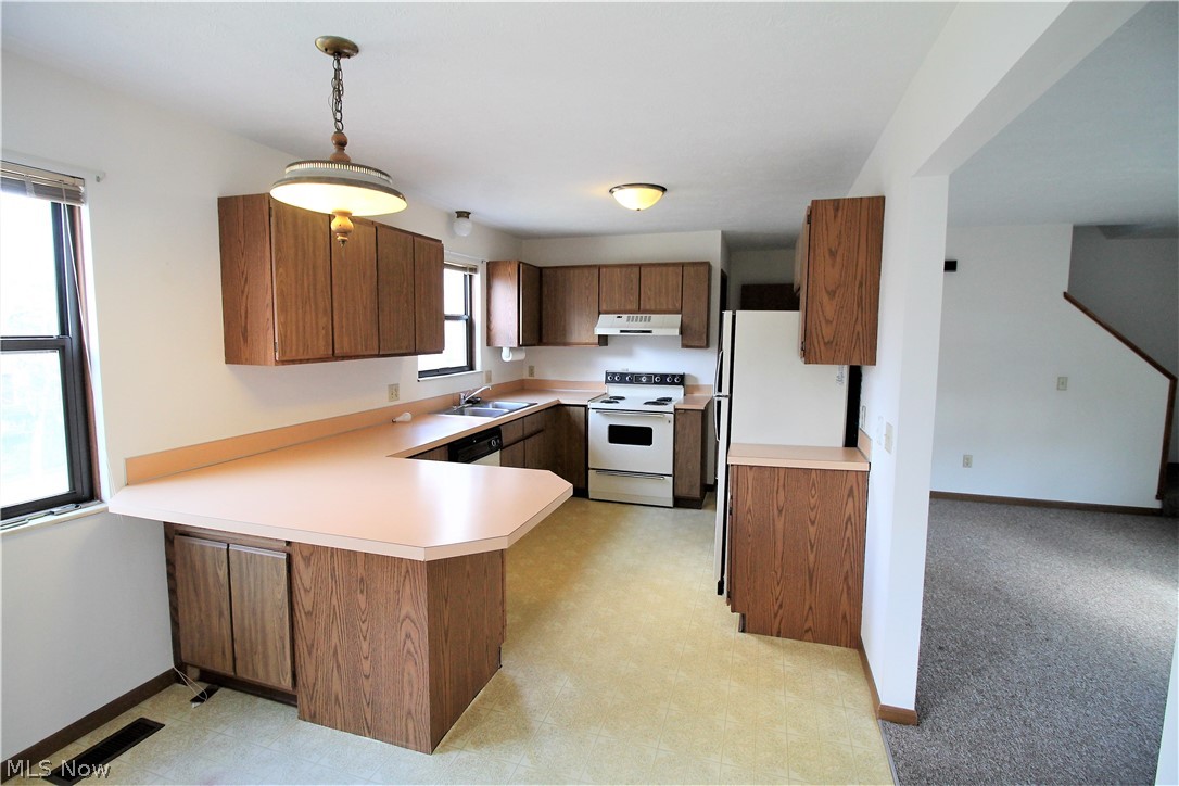 4342-4344 Ellsworth Road Stow, OH 44224 - Photo 6 of 21 Gallery Image 6