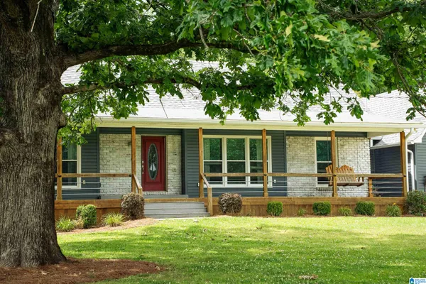 $400,000 | 3943 Valley Bend Drive, Moody, AL 35004