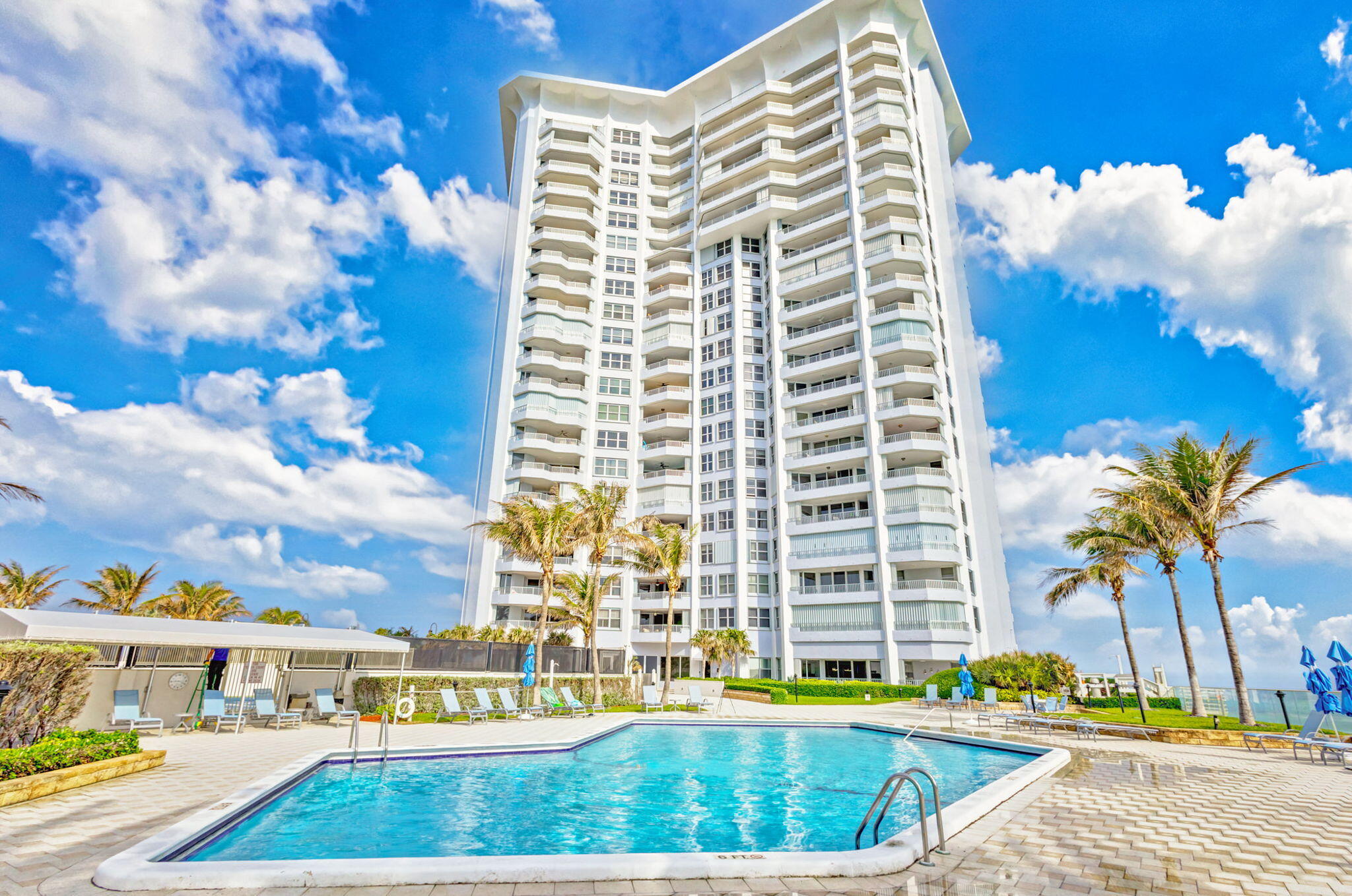5200 North Ocean Drive, Unit 1004 Singer Island, FL 33404 - Photo 29 of 39 Corniche