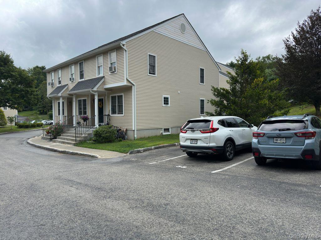 1870 Baldwin Road, Unit 16 Yorktown Heights, NY 10598 - Photo 17 of 21 Parking of similar unit.