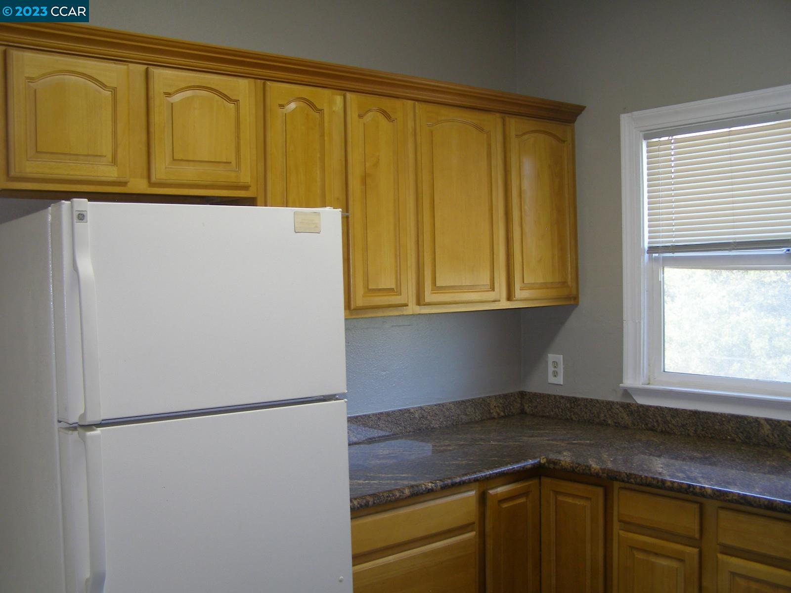 1128 16th Street Oakland, CA 94607 - Photo 13 of 26