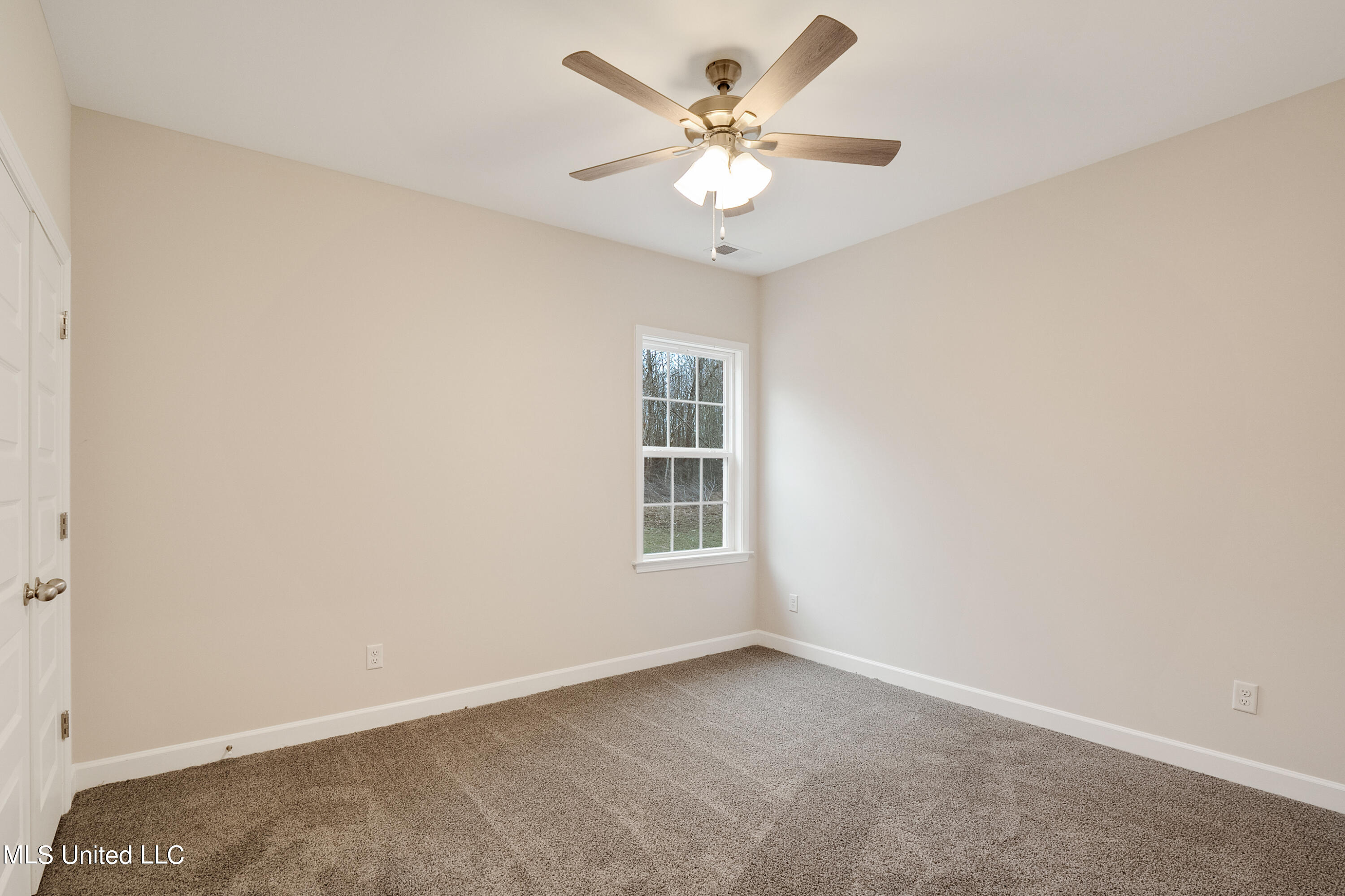 619 Centerline Roper Loop Byhalia, MS 38611 - Photo 13 of 24 028-16250 Centerline Roper Loop-MLS Vers